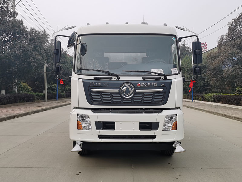 中潔牌XZL5184GSS6型灑水車