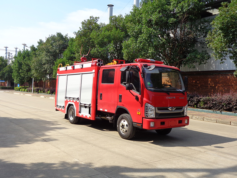 中潔牌XZL5071GXFPM25/B6型泡沫消防車(chē)